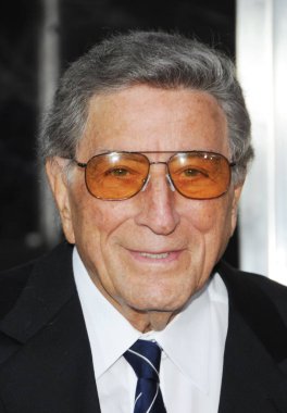 Tony Bennett Hugo Premiere için gelenler, Ziegfeld Tiyatrosu, New York, Ny Kasım 21, 2011. Fotoğraf: Desiree Navarro /Everett Collection