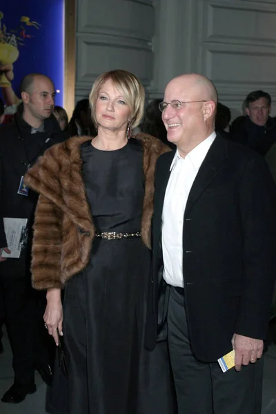 Ellen Barkin Ron Perelman Saat Kedatangan Spamalot Opening Night Oleh — Stok Foto