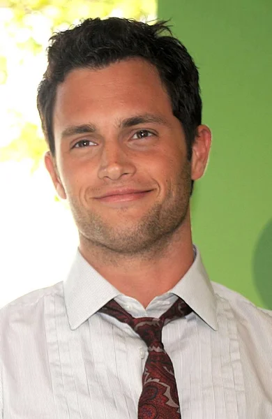 Penn Badgley Las Llegadas Para Parte Network Television Upfronts Lincoln —  Fotos de Stock