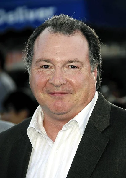 Kevin Dunn Arrivals Paramount Pictures Premiere Transformers Mann Village Theatre — стоковое фото