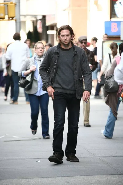 Bradley Cooper Locatie Voor Dark Fields Film Shoot Manhattan New — Stockfoto