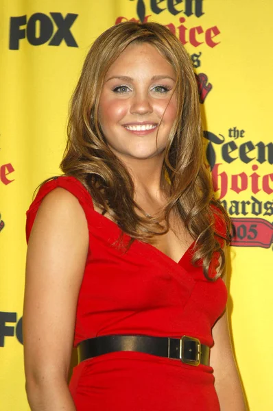 Аманда Байнс Церемонии Вручения Премии 2005 Teen Choice Awards Gibson — стоковое фото
