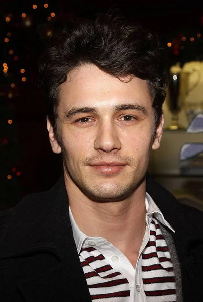 James Franco Arrivals Brooks Brothers Holiday Benefit Jude Children Research — стоковое фото