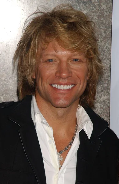 Jon Bon Jovi Vid Ankomst För Fashion Rocks Fördel Konsert — Stockfoto