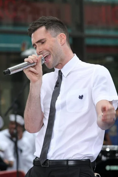 Adam Levine Stage Nbc Today Show Concert Maroon Rockefeller Center — Stock Photo, Image