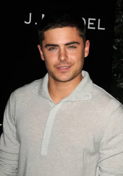 Zac Efron Chegadas Para Audi Golden Globes Week Kick Party — Fotografia de Stock