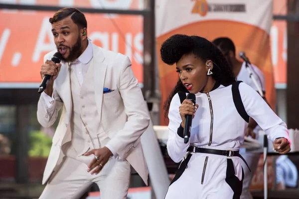 Jidenna Janelle Mone Stage Nbc Today Show Concert Janelle Monae — Stock Photo, Image