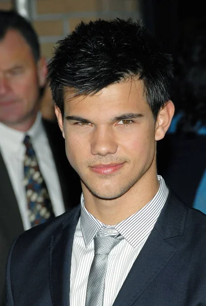 Taylor Lautner Las Llegadas Para Proyección Especial Twilight Saga New —  Fotos de Stock