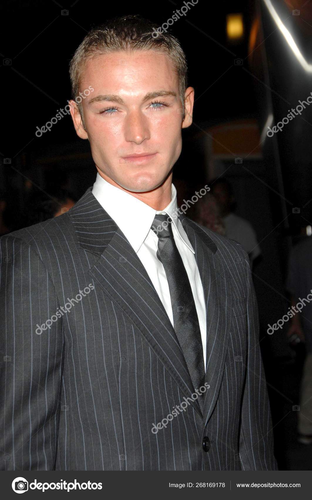 Jake Mclaughlin Arrivals Valley Elah Premiere Arclight Hollywood Cinema Los Stock Editorial Photo C Everett225