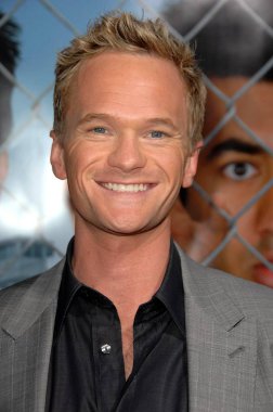 Neil Patrick Harris gelen Harold ve Kumar Escape için Guantanamo Bay prömiyeri, Arclight Cinerama Dome, Los Angeles, CA, Nisan 17, 2008. Fotoğraf: David Longendyke/Everett Collection, Head Shot, headshot, portre, gözler kamera, gülümseyen