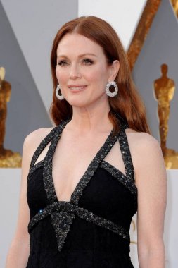 Julianne Moore (Chopard küpe takıyor) 88. Fotoğraf: Elizabeth Goodenough / Everett Koleksiyonu