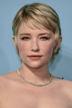 Haley Bennett Tiffany & Co. için gelen 2017 Blue Book Collection, St. Anns Warehouse, Brooklyn, Ny 21 Nisan 2017'yi kutluyor. Fotoğraf: Steven Ferdman / Everett Koleksiyonu 