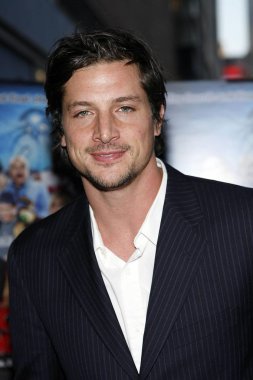 Simon Rex Scary Movie 4 Premiere, Amc Loews Lincoln Square Theater, New York, Ny, Nisan 10, 2006 için gelenler. Fotoğraf: Jeff Smith / Everett Koleksiyonu
