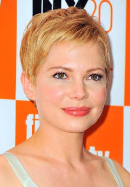 Michelle Williams 49 New York Film Festivali'nde Marilyn Gala Premiere Gösterimi ile My Week için gelenler, Lincoln Center'da Alice Tully Hall, New York, Ny Ekim 9, 2011. Fotoğraf: Gregorio T. Binuya / Everett Koleksiyonu