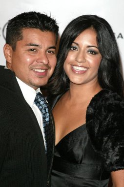 Jacob Vargas ve Tina Jarhead Premiere için gelenler, Arclight Hollywood Sineması, Los Angeles, CA, Ekim 27, 2005. Fotoğraf: Jeremy Montemagni/Everett Collection