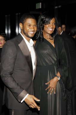 Usher Raymond, Tameka Foster in attendance for 17th Annual NAACP Theatre Awards, DGA Director''s Guild of America Theatre, Los Angeles, CA, February 19, 2007. Photo by: Ray Tamarra/Everett Collection