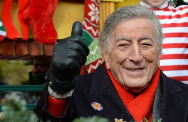 Tony Bennett in attendance for Macy''s Thanksgiving Day Parade 2016, , New York, NY November 24, 2016. Photo By: Kristin Callahan/Everett Collection