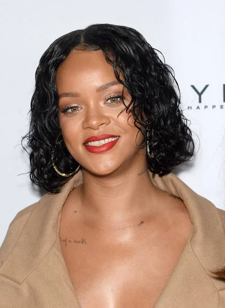 Rihanna Las Llegadas Para Beneficio Anual Parsons Pier Sixty Chelsea — Foto de Stock