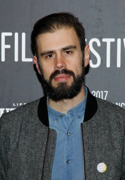 Dan Molad (Besteci) Sundance Film Festivali 2017 Band Aid Premiere için gelenler, Eccles Tiyatrosu, Park City, Ut Ocak 24, 2017. Fotoğraf: James Atoa / Everett Koleksiyonu