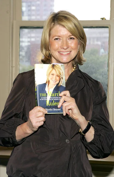 Tabloids Martha Stewart Martha Rules Reading Booksigning Barnes Noble Union — Foto Stock