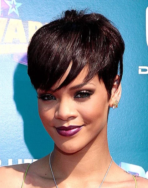 Rihanna Arrivals 2008 Bet Awards Shrine Feltorium Los Angeles Июня — стоковое фото