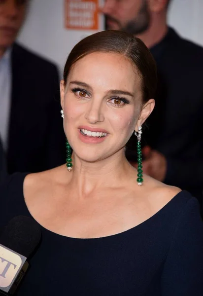 Natalie Portman Przyjazdy Dla Jackie Premiere 54Th New York Film — Zdjęcie stockowe