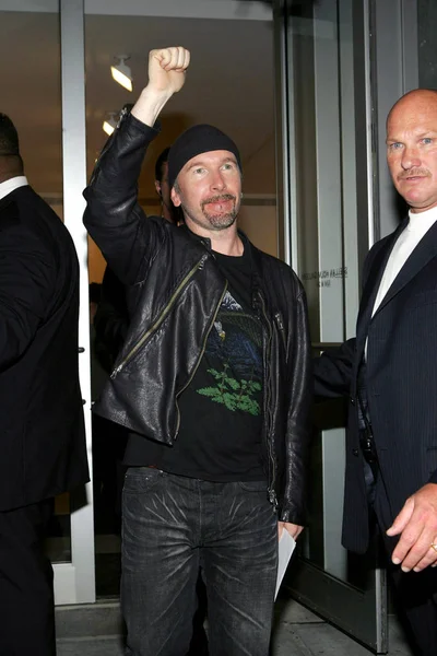 The Edge at arrivals for Anton Corbijn photo exhibition celebrating 22 years of U2, Stellan Holm Gallery, New York, NY, October 09, 2005. Photo by: Gregorio Binuya/Everett Collection