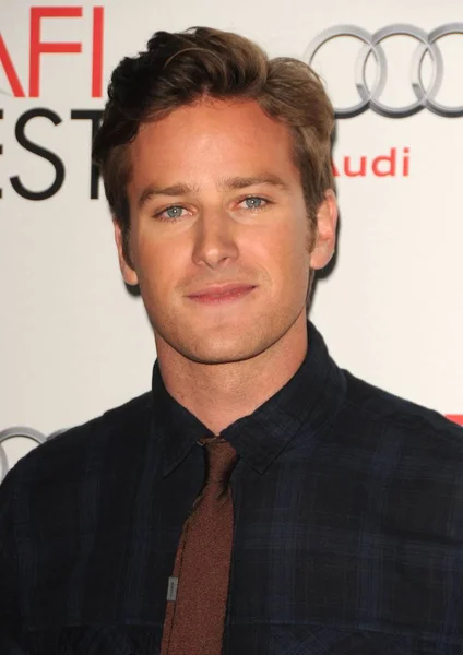 Armie Hammer Partecipa Los Angeles Times Young Hollywood Panel Grauman — Foto Stock