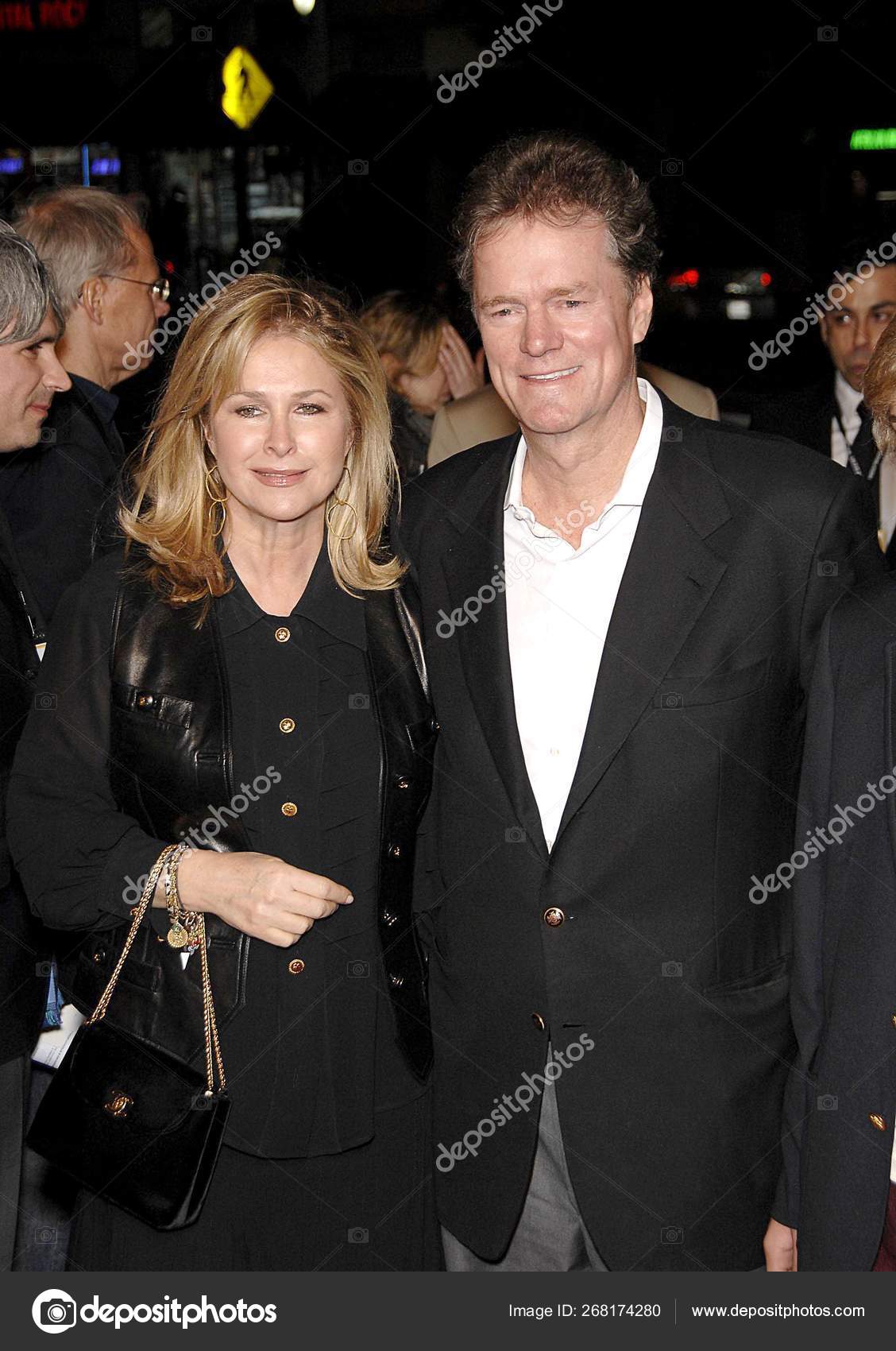 凯西希尔顿希尔顿在抵达的辣妹和记事本首映埃及剧院洛杉矶2008年2月4日照片来源Michael Germana Getty Everett ——  库存社论照片© everett225 #268174280, image size:1128x1700