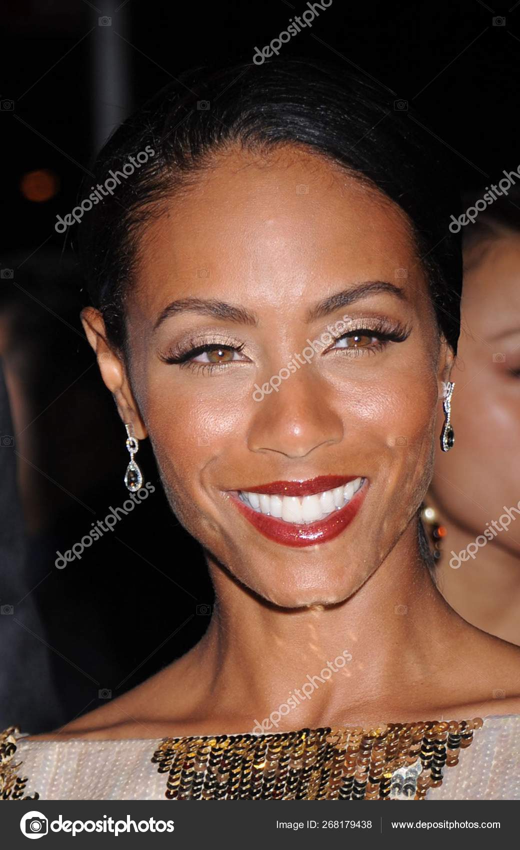 Jada Pinkett Smith Arrivals Premiere Lakeview Terrace Amc Lincoln Square —  Stock Editorial Photo © everett225 #268179438, image size:1040x1700
