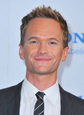 Neil Patrick Harris Şirinler Premiere için gelenler, Ziegfeld Tiyatrosu, New York, Ny Temmuz 24, 2011. Fotoğraf: Gregorio T. Binuya / Everett Koleksiyonu