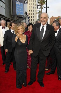 Micheline Roquebrune, Sean Connery 34 Amerikan Film Enstitüsü (Afi) Yaşam Boyu Başarı Ödülü için gelenler: Sir Sean Connery, Kodak Tiyatrosu, Los Angeles, Ca, 08 Haziran 2006 için Bir Haraç. Fotoğraf: Michael Germana / Everett Koleksiyonu