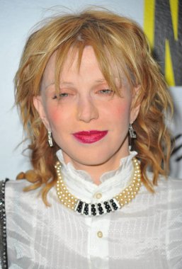 Courtney aşk için gelenler hit So Hard Premiere Gösterim, MoMA Müzesi modern sanat, New York, NY Mart 28, 2011. Fotoğraf: Gregorio T. Binuya/Everett Collection