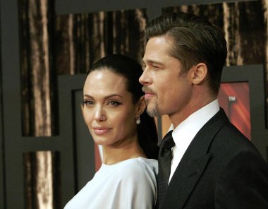 Angelina Jolie, Brad Pitt 14 Yıllık Eleştirmenlerin Seçimi Ödülleri, Santa Monica Civic Center, Santa Monica, Ca, 08 Ocak 2009 için gelenler. Fotoğraf: Adam Orchon / Everett Koleksiyonu