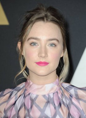 Saoirse Ronan Akademiler için gelenler 7 Yıllık Valiler Ödülleri 2015, Hollywood & Highland Center Ray Dolby Balo Salonu, Los Angeles, Ca Kasım 14, 2015. 
