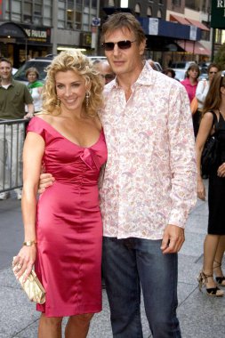 Natasha Richardson, Liam Neeson Asylum Premiere için gelenler, Mgm Tarama Odası, New York, Ny, Ağustos 09, 2005. Fotoğraf: Francine Daveta/Everett Collection