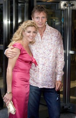 Natasha Richardson, Liam Neeson Asylum Premiere için gelenler, Mgm Tarama Odası, New York, Ny, Ağustos 09, 2005. Fotoğraf: Francine Daveta/Everett Collection
