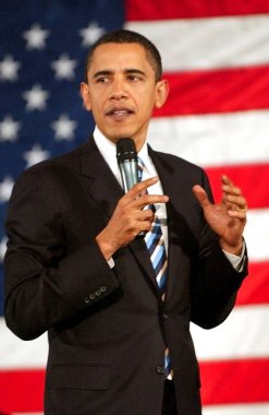 Barack Obama Başkanlık Kampanya Rallisi için sahnede, Keene Lisesi spor salonu, Keene, Nh, 06 Ocak 2008. Fotoğraf: Kristin Callahan / Everett Koleksiyonu
