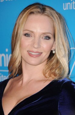 Uma Thurman Sekizinci Yıllık Unicef Snowflake Ball için gelenler, Cipriani Restaurant 42nd Street, New York, Ny Kasım 27, 2012. Fotoğraf: Kristin Callahan / Everett Koleksiyonu
