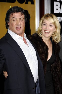 Sylvester Stallone, Sharon Stone Rocky Balboa Premiere, Grauman Çin Tiyatrosu, Los Angeles, Ca, Aralık 13, 2006 için gelenler. Fotoğraf: Michael Germana / Everett Koleksiyonu