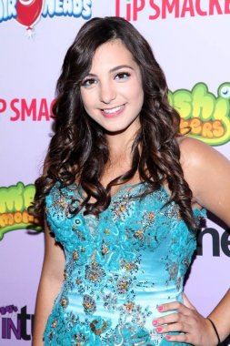 Alyssa Rubino Bauer Yayıncılık ' 's J-14 dergi Intune konser olay, Hard Rock Cafe, New York, NY Ağustos 24, 2011 için katılım. Fotoğraf: Andres Otero/Everett Collection