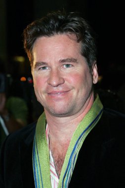 Val Kilmer at arrivals for KISS, KISS, BANG, BANG Toronto Film Festival Premiere, Ryerson Theatre, Toronto, ON, September 08, 2005. Photo by: Malcolm Taylor/Everett Collection clipart