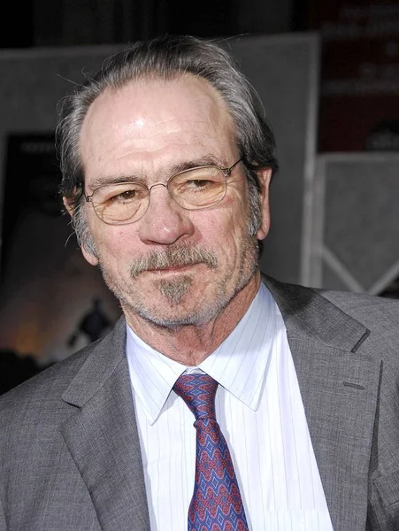 Tommy Lee Jones Las Llegadas Para Country Old Men Premiere — Foto de Stock