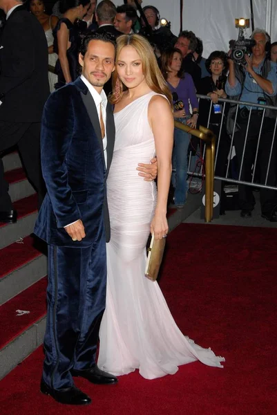 Marc Anthony Jennifer Lopez Arrivals Anglomania Tradition Transgression British Fashion — Stock Photo, Image
