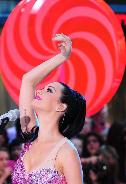 Katy Perry Stage Nbc Today Show Concert Katy Perry Rockefeller — Stock Photo, Image