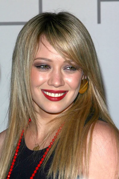 Hillary Duff Arrivals Sony Pret Psp Playstation Portable Launch Party — стоковое фото