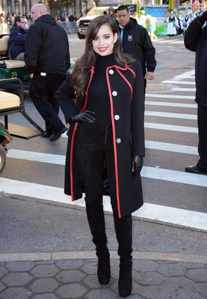 Sofia Carson Comparecimento Para Desfile Dia Ação Graças Macy 2015 — Fotografia de Stock