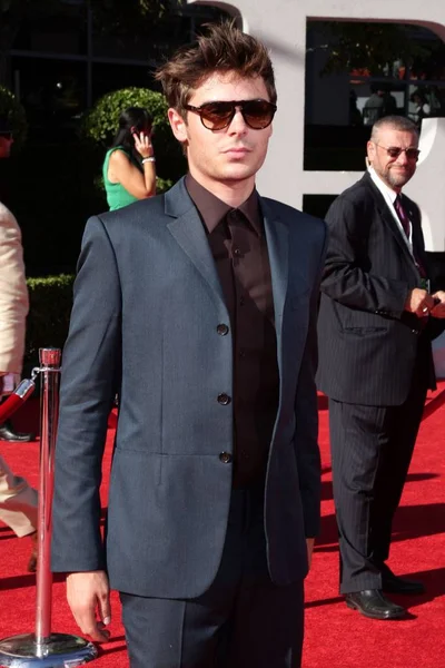 Zac Efron Anwesenheit Von Espn Jährlichen Espy Awards Nokia Theatre — Stockfoto