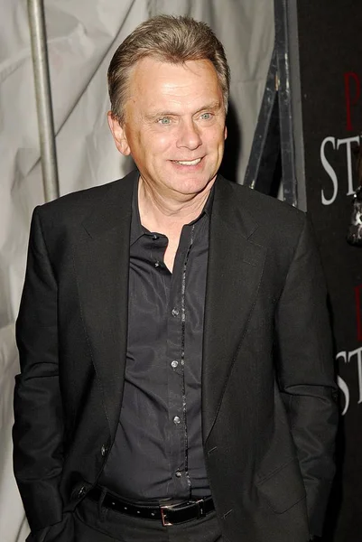 Pat Sajak Pada Saat Kedatangan Premiere Perfect Stranger Ziegfeld Theatre — Stok Foto