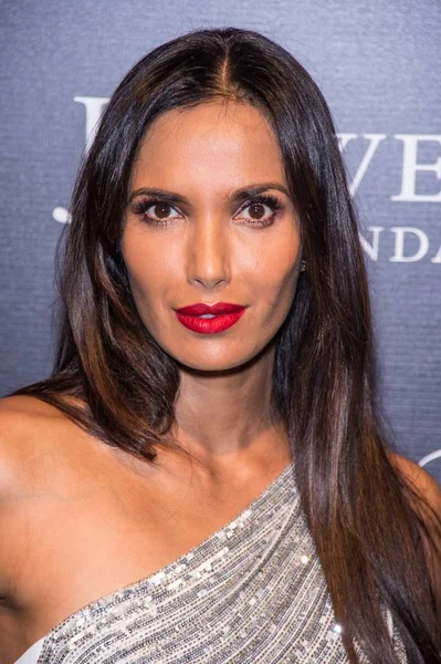 Padma Lakshmi Arrivals Keep Child Alive 12Th Annual Black Ball — Stock Photo, Image